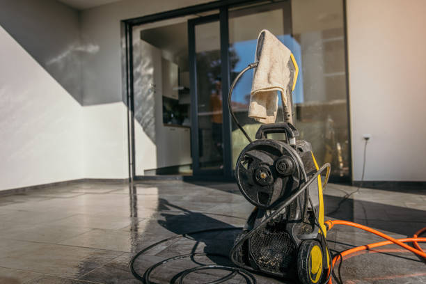 Best Animal Enclosure Cleaning  in Obetz, OH